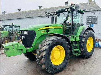 Traktor JOHN DEERE 7930