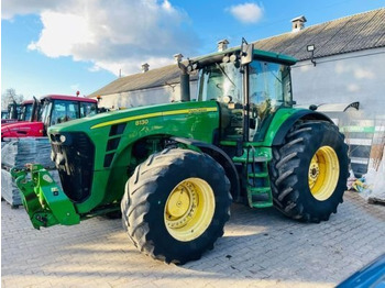 Traktor John Deere 8130: slika Traktor John Deere 8130