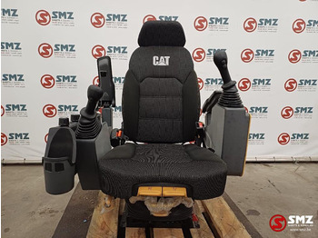 Kabina i unutrašnjost CATERPILLAR