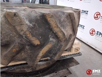 Guma za Kamion Goodyear Occ Band 16.9R24 Goodyear super traction: slika Guma za Kamion Goodyear Occ Band 16.9R24 Goodyear super traction Guma za Kamion Goodyear Occ Band 16.9R24 Goodyear super traction: slika Guma za Kamion Goodyear Occ Band 16.9R24 Goodyear super traction