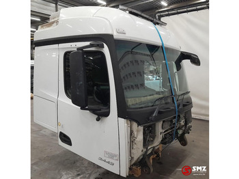 Kabina i unutrašnjost za Kamion Mercedes-Benz Occ cabine RHD Mercedes: slika Kabina i unutrašnjost za Kamion Mercedes-Benz Occ cabine RHD Mercedes