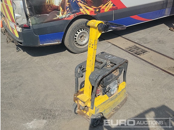 Stroj za asfaltiranje WACKER
