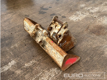 Korpa 48" Ditching & 9" Digging Bucket to suit Mini Excavator (2 of): slika Korpa 48" Ditching & 9" Digging Bucket to suit Mini Excavator (2 of)