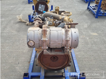 Motor CAT C3.3B: slika Motor CAT C3.3B