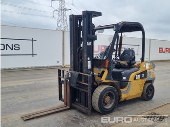 Viličar CATERPILLAR DP