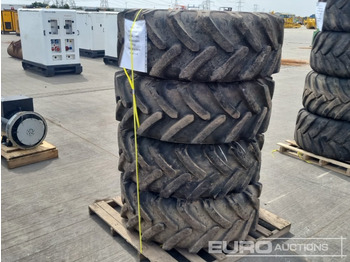Guma JCB 15.5/80 R24 Tyre (4 of): slika Guma JCB 15.5/80 R24 Tyre (4 of)