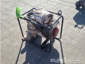 Pumpa za vodu Petrol 2" Water Pump, 240Volt Submersible Water Pump: slika Pumpa za vodu Petrol 2" Water Pump, 240Volt Submersible Water Pump