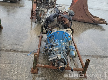 Motor Renault 4 Cylinder Engine, Gearbox: slika Motor Renault 4 Cylinder Engine, Gearbox