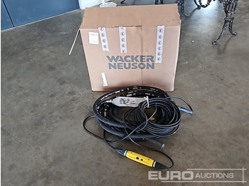 Stroj za asfaltiranje WACKER