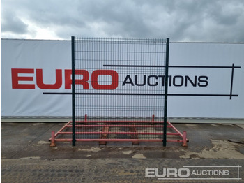 Građevinska oprema Unused Galvanised & Powder Coated Heavy Duty (5mm) Wire Mesh Fencing, 25 x H2.4m x W2.2m Panels, 26 x 60mm x 60mm x3m Posts, with Fittings (Green): slika Građevinska oprema Unused Galvanised & Powder Coated Heavy Duty (5mm) Wire Mesh Fencing, 25 x H2.4m x W2.2m Panels, 26 x 60mm x 60mm x3m Posts, with Fittings (Green)