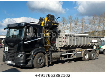 Kamion s kukastom dizalicom IVECO X-WAY