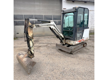 Mini bager Bobcat 320: slika Mini bager Bobcat 320