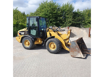 Zakup Caterpillar 906 H2 Caterpillar 906 H2: slika Zakup Caterpillar 906 H2 Caterpillar 906 H2