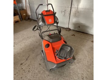 Oprema za vrt Husqvarna ST 121 E: slika Oprema za vrt Husqvarna ST 121 E