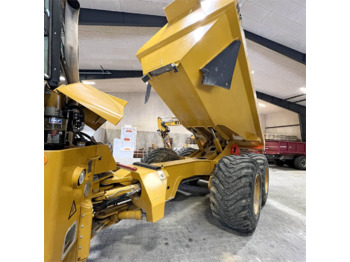 Zglobni istovarivač Hydrema 922 F: slika Zglobni istovarivač Hydrema 922 F