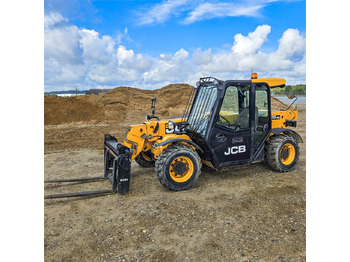 Teleskopski rukovatelj JCB