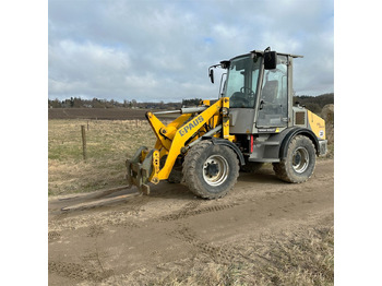 Utovarivač na kotačima