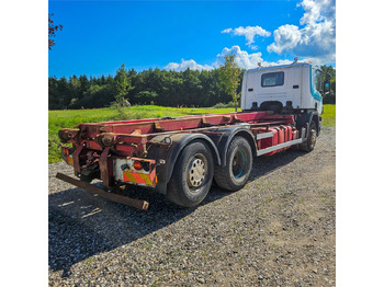 Kamion s kabelskim sustavom Scania P310: slika Kamion s kabelskim sustavom Scania P310