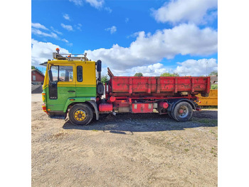 Kamion s kabelskim sustavom Volvo FL612: slika Kamion s kabelskim sustavom Volvo FL612