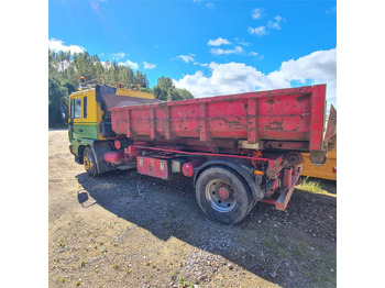 Kamion s kabelskim sustavom Volvo FL612: slika Kamion s kabelskim sustavom Volvo FL612