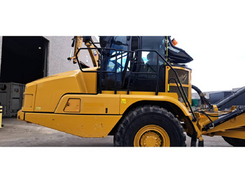 Zglobni istovarivač CAT 730: slika Zglobni istovarivač CAT 730 Zglobni istovarivač CAT 730: slika Zglobni istovarivač CAT 730