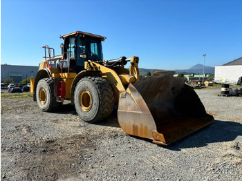 Utovarivač na kotačima CATERPILLAR 972K