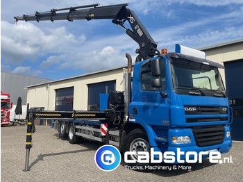 Kamion s kranom DAF CF 85 360
