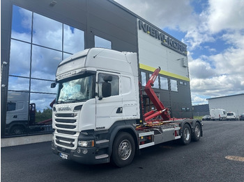Kamion s kukastom dizalicom SCANIA R 520