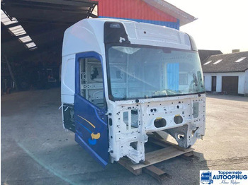 Kabina i unutrašnjost VOLVO FH