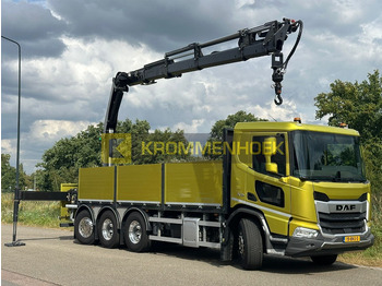 Kamion s kranom DAF XD 450