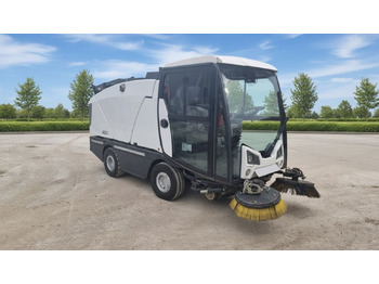 Cestovna čistilica JOHNSTON