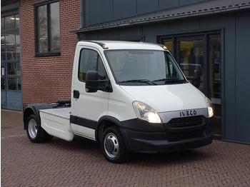Tegljač IVECO Daily