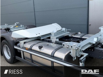 Transporter kontejnera/ Kamion s izmjenjivim sanducima DAF XG 480 FAN 6X2 Multiwechsler 1120-1320 mm 2xAHK: slika Transporter kontejnera/ Kamion s izmjenjivim sanducima DAF XG 480 FAN 6X2 Multiwechsler 1120-1320 mm 2xAHK