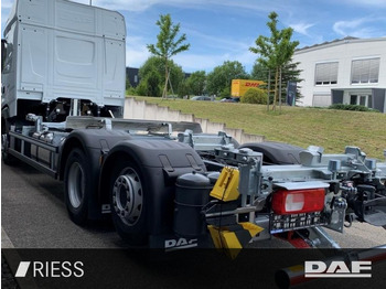 Transporter kontejnera/ Kamion s izmjenjivim sanducima DAF XG 480 FAN 6X2 Multiwechsler 1120-1320 mm 2xAHK: slika Transporter kontejnera/ Kamion s izmjenjivim sanducima DAF XG 480 FAN 6X2 Multiwechsler 1120-1320 mm 2xAHK