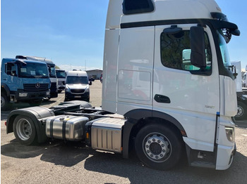 Zakup  Mercedes-Benz Actros 1851 LS 4x2 Mercedes-Benz Actros 1851 LS 4x2: slika Zakup  Mercedes-Benz Actros 1851 LS 4x2 Mercedes-Benz Actros 1851 LS 4x2