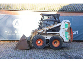 Utovarivač na kotačima BOBCAT