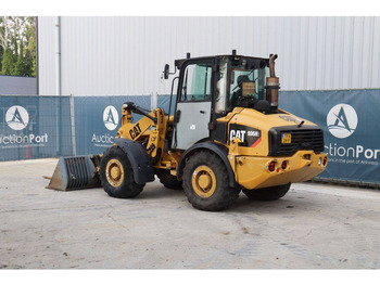 Utovarivač na kotačima Caterpillar 906H2: slika Utovarivač na kotačima Caterpillar 906H2