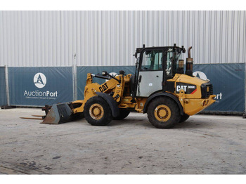 Utovarivač na kotačima Caterpillar 906H2: slika Utovarivač na kotačima Caterpillar 906H2