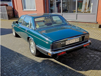 Limuzina Daimler 4.0: slika Limuzina Daimler 4.0