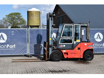 Diesel viličar Dantruck 8440 DG: slika Diesel viličar Dantruck 8440 DG