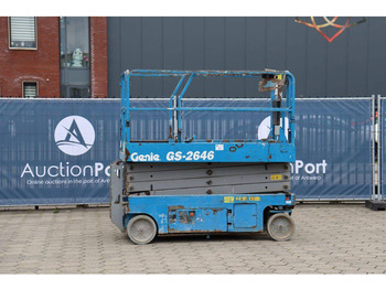 Škarasta podizna platforma GENIE GS2646