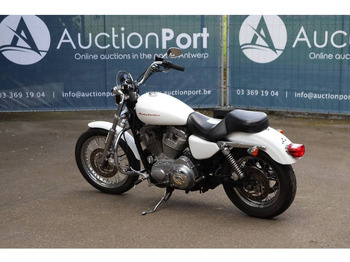 Motocikl Harley-Davidson Sporster XL883: slika Motocikl Harley-Davidson Sporster XL883