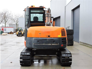 Bager gusjeničar Komatsu PC80: slika Bager gusjeničar Komatsu PC80 Bager gusjeničar Komatsu PC80: slika Bager gusjeničar Komatsu PC80