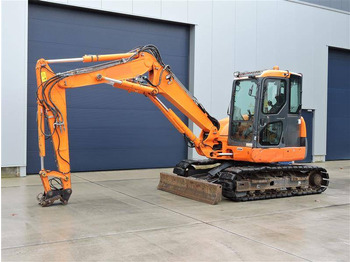 Bager gusjeničar Komatsu PC80: slika Bager gusjeničar Komatsu PC80 Bager gusjeničar Komatsu PC80: slika Bager gusjeničar Komatsu PC80