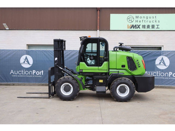 Novi Diesel viličar Nycheki ORFWL-35: slika Novi Diesel viličar Nycheki ORFWL-35