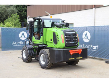 Novi Diesel viličar Nycheki ORFWL-35: slika Novi Diesel viličar Nycheki ORFWL-35