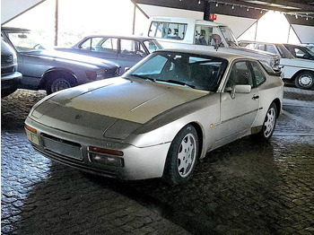 Limuzina PORSCHE