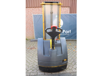 Slagač stoga Pramac GX12-29: slika Slagač stoga Pramac GX12-29 Slagač stoga Pramac GX12-29: slika Slagač stoga Pramac GX12-29