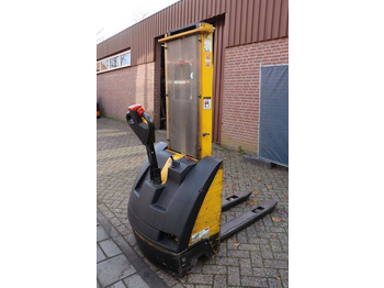 Slagač stoga Pramac GX12-29: slika Slagač stoga Pramac GX12-29 Slagač stoga Pramac GX12-29: slika Slagač stoga Pramac GX12-29