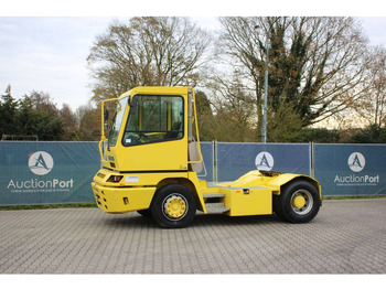 Terminalni traktor TERBERG